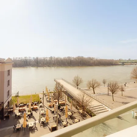 Eurovea 2 Waterfront *