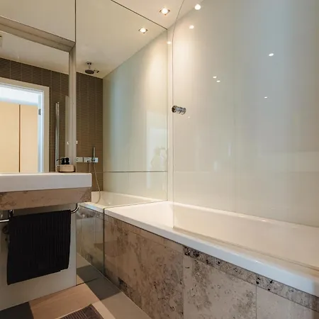 Eurovea 2 Waterfront Apartman Pozsony